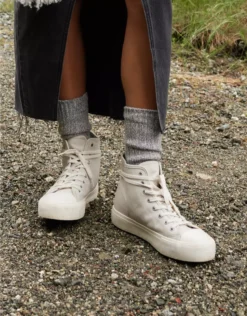 AE High-Top Sneaker
