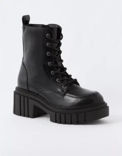 AE Lace-Up Lug Boot