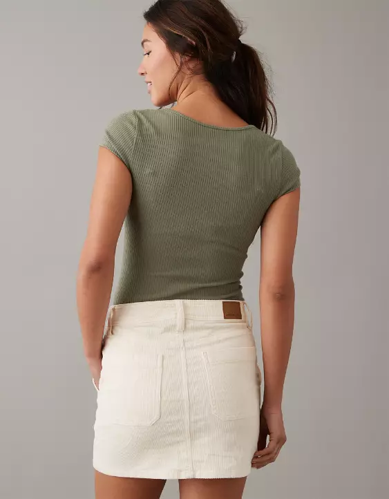 AE Scoop Bodysuit - Image 2