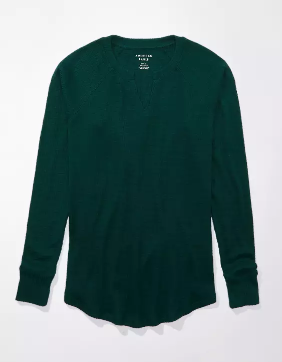 AE Oversized Long-Sleeve Plush Tee - Image 3