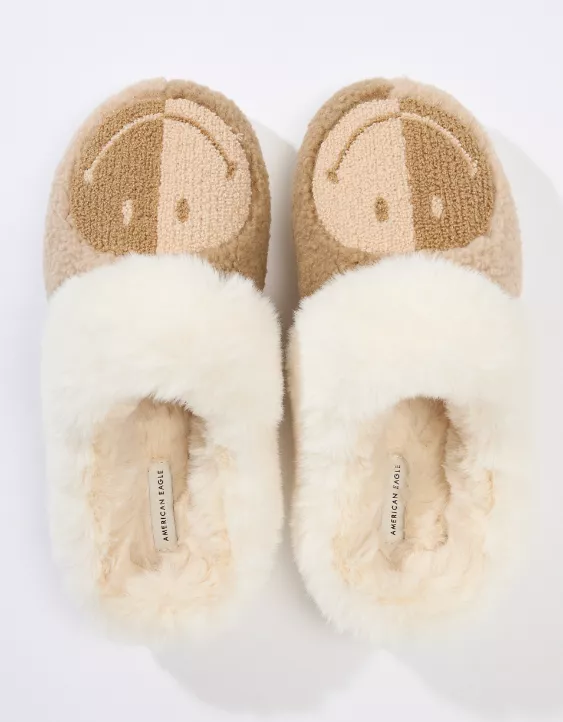 AE Smiley Slipper - Image 3