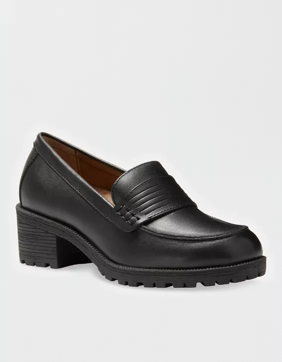Eastland Women's Newbury Penny Loafer - Image 2